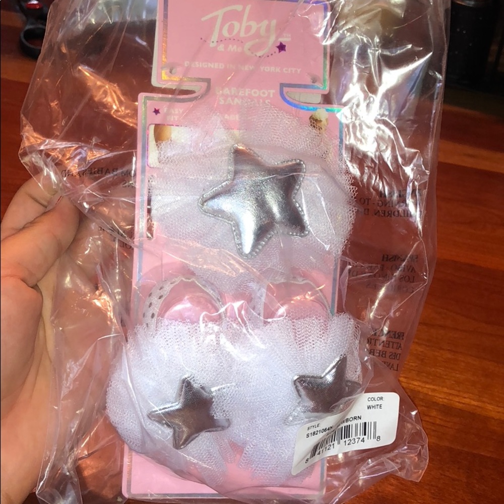 BAREFOOT SANDALS AND HEADBAND